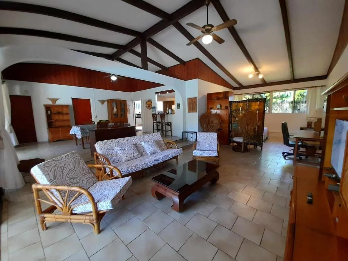 Villa Vaiava Pk17,9 Punaauia  Punaauia (Tahiti)